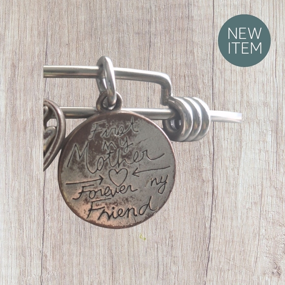 Footnotes Silver Charm Bangle Bracelet For MOM - Picture 7 of 7